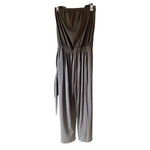 ZESICA STRAPLESS BELTED WIDE-LEG JUMPSUIT NWT size M